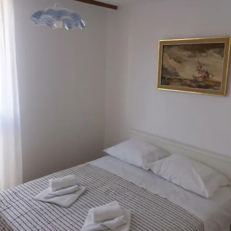 Duje Apartment Split